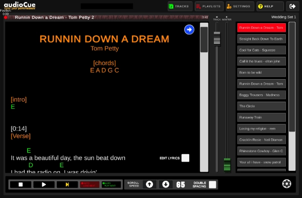 Auto-scrolling lyrics prompter for duos and solo musicians